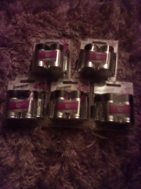 D Batteries
