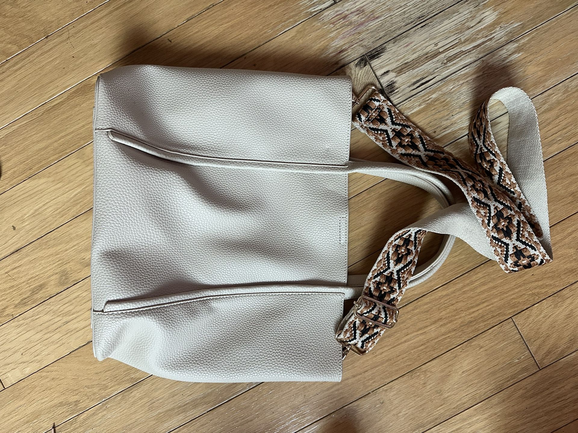 Cream-colored Pebbled Faux Leather Tote Bag