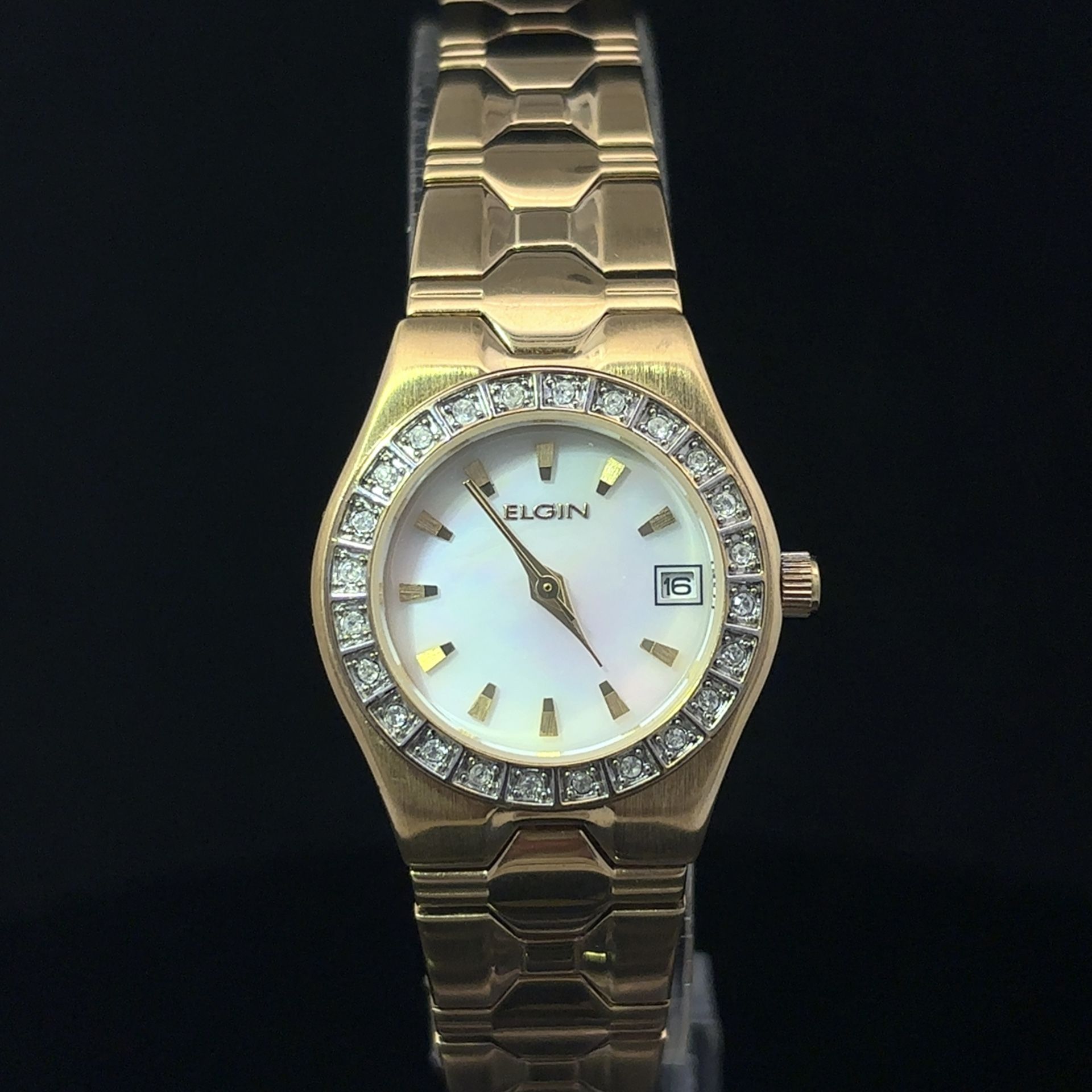Elgin Gold tone Mother of Pearl dial Lady Dress Watch