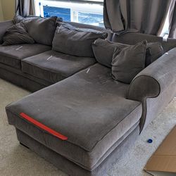 Gray Couch With Lounge