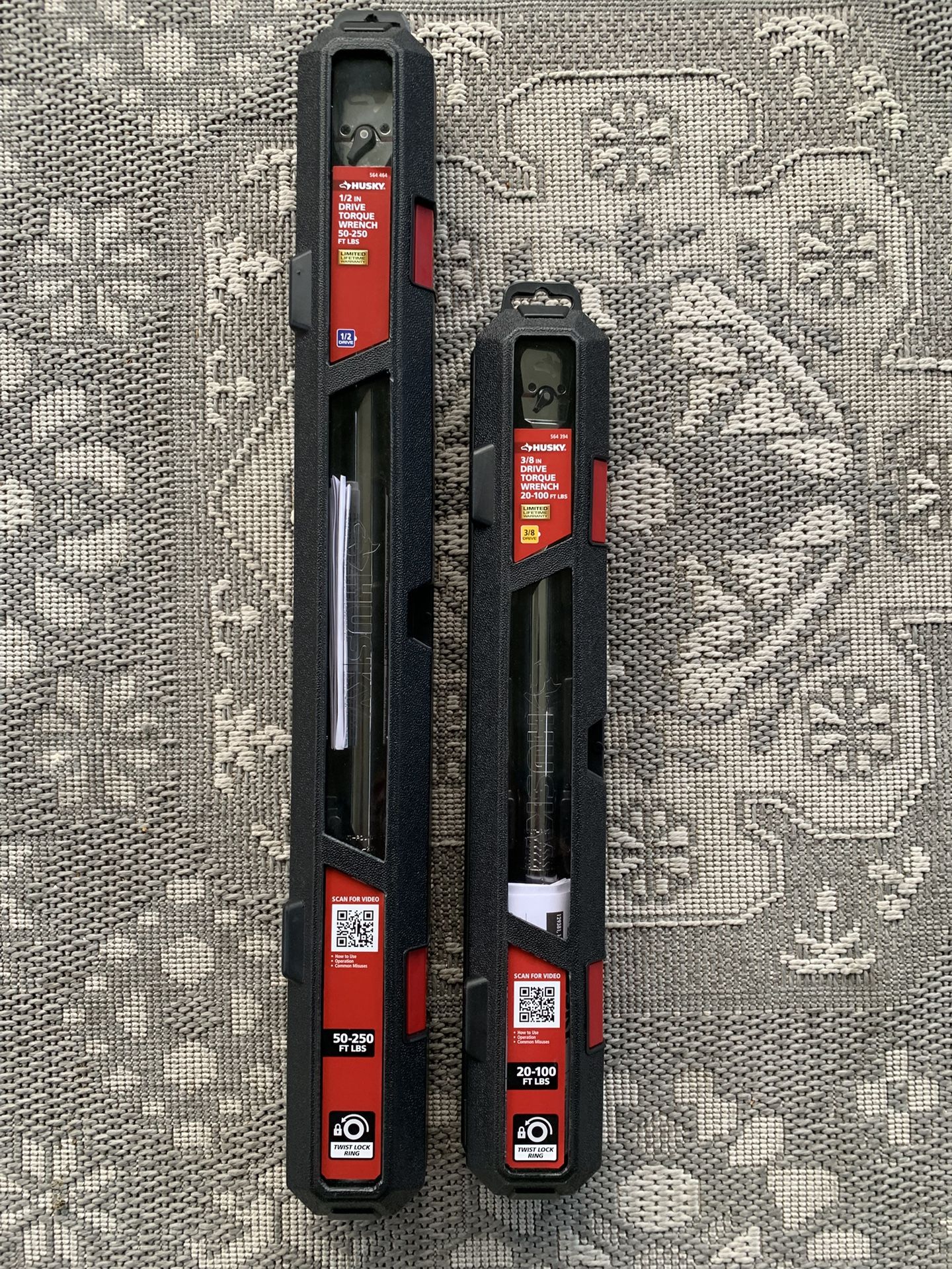 1/2 Inch and 3/8 Inch Drive Torque Wrench
