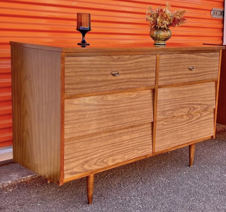 6 Drawer Lowboy - Union Made Furniture