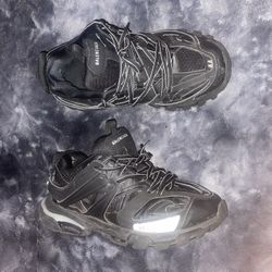 balenciaga track leds 