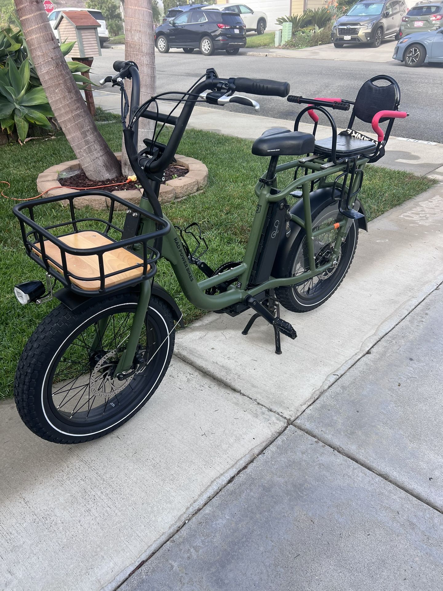 Rad Power Bikes - Radrunner