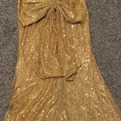 Gold DressSize Medium 