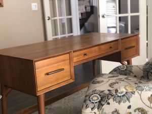 New And Used Desk For Sale In Joliet Il Offerup