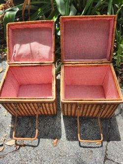 Vintage Wicker Picnic Baskets