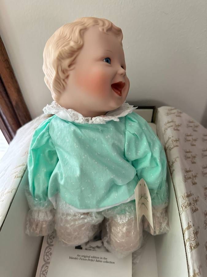 Vintage Ashton Drake Galleries Porcelain Doll Jessica Limited Edition