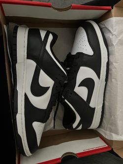 Panda dunks