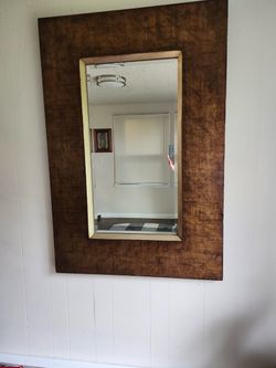 Wood mirror