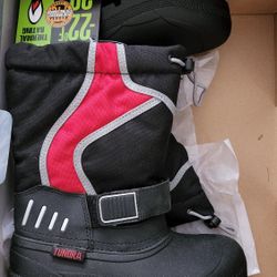New Tundra Kids Boys Girls Snow Boots Youth Size 2