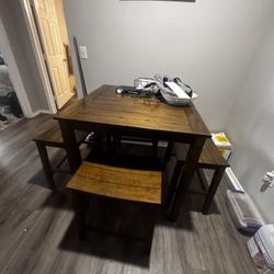 Table For Sale 4 Chairs Included 