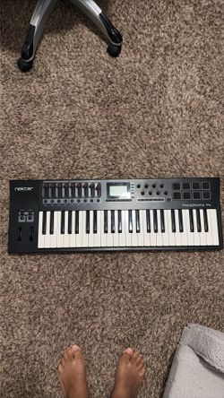 PANORAMA T4 - Midi Keyboard