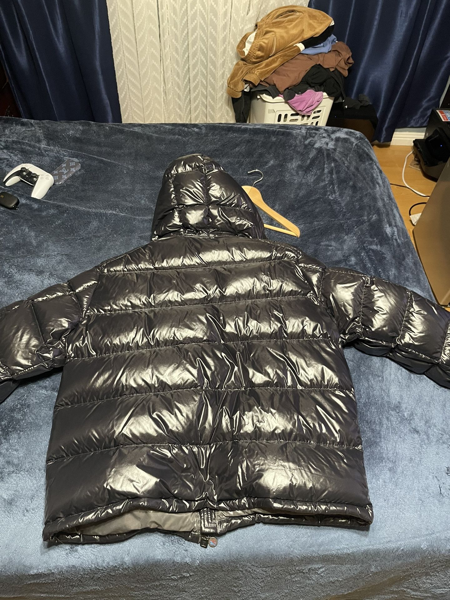 Moncler Full Coat With Detachable Hood Shiny Black