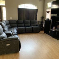 Lazy Boy 8 Piece Sectional Couch