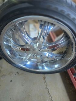 Nice chrome rims 5lug universal