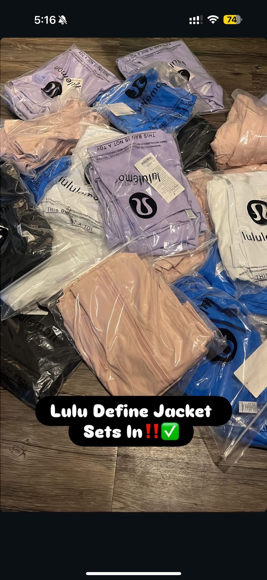 Lulu Lemon define Set