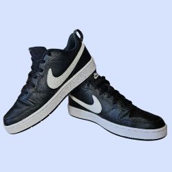 Nike Court Borough Low 2 Big Kids' Shoes, 6Y in Black Classic Hoops non marking