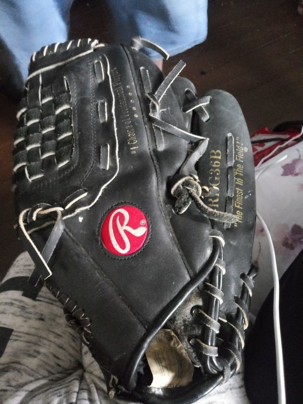 Baseball mitts for Sale in Cincinnati, OH OfferUp