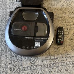 Samsung R7065 Robot Vacuum SR2AM7065WS w/ Wi-Fi Connectivity