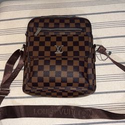 Louis Vuitton Side Bag 