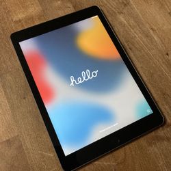 Apple iPad 6th Gen (2018) – 32GB – Touch ID – Very Clean