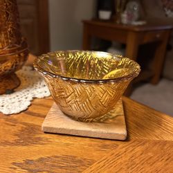 Vintage Indiana Marigold Shimmer Basket weave Bowl