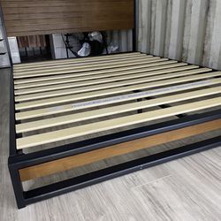 New Queen Platform Bed Frame 
