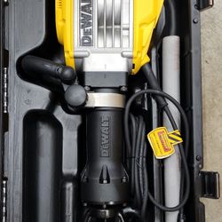 D25960K Dewalt 40lb Jack Hammer New 