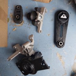 For Sale Pieces Of  Nissan Sentra  Car