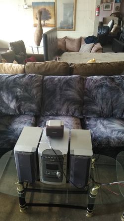 Nice 3 piece sofa set