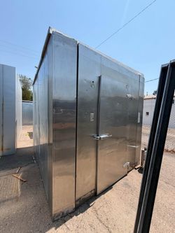 Walk-In Cooler 7’,8”x9’,8”