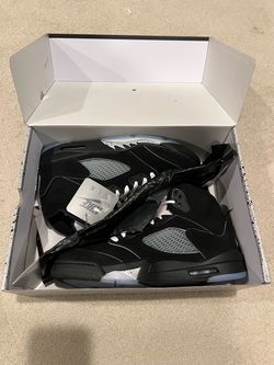 Jordan 5 Retro Black Metallic