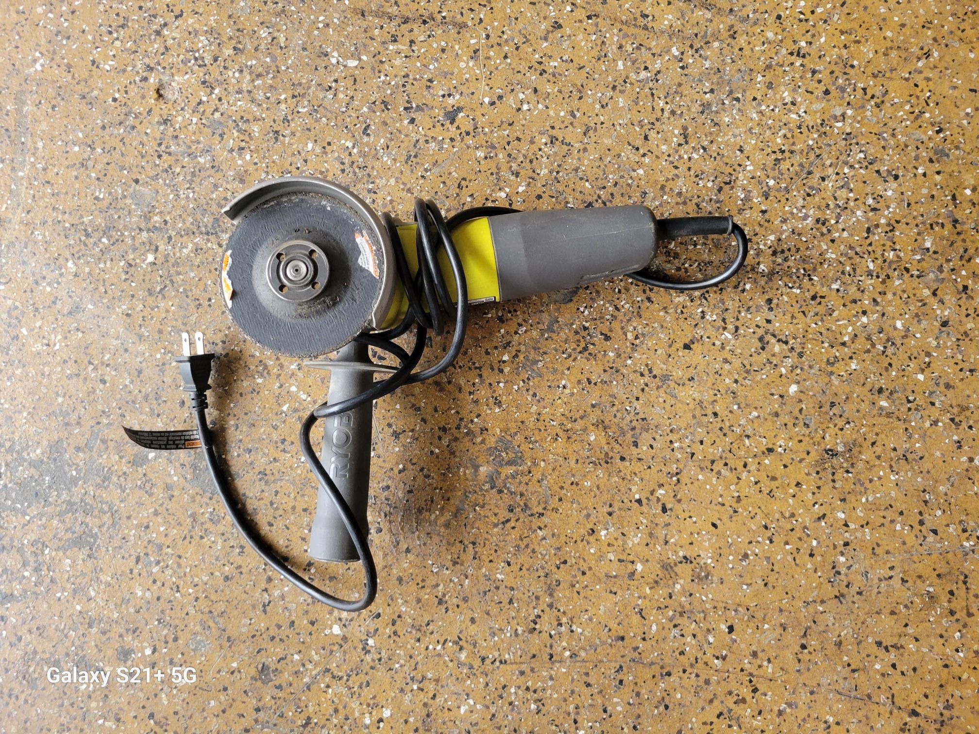 Rioby Grinder