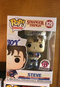 Steve stranger things funko pop comes with sticker pack aswell