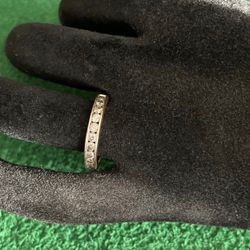 10K solid Yellow Gold state Diamond Channel wedding band  Preowned Ring