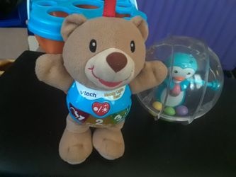 Small lot of baby items