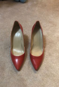 J Crew red pointed kitten heel pumps, women’s heel shoe size 6