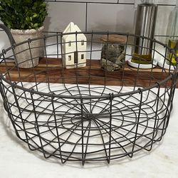 LARGE Farmhouse Decorative Wire Metal Basket