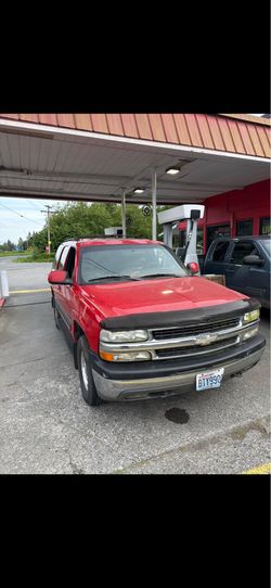 FULL PART OUT CHEVY TAHOE