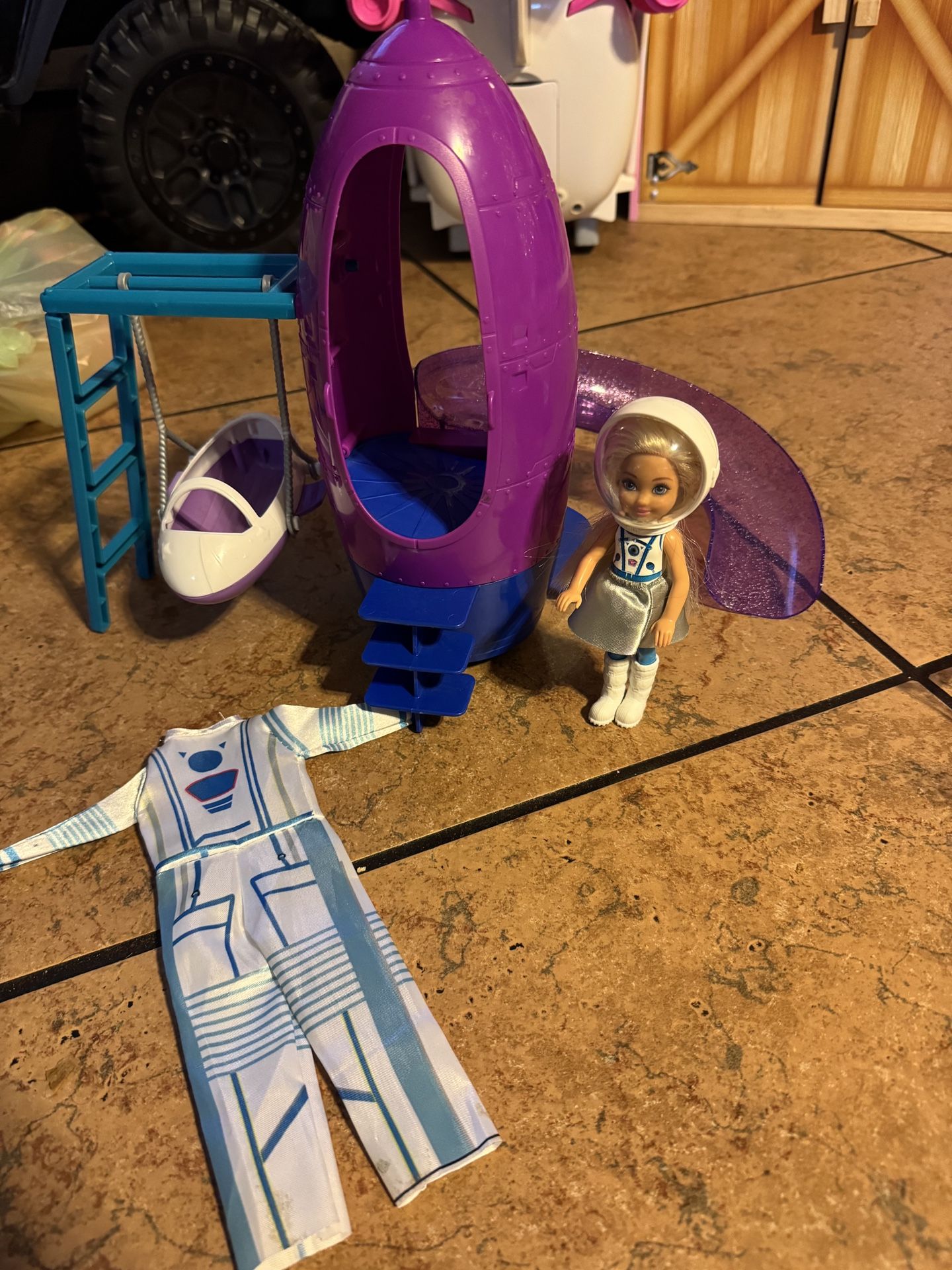 Barbie Astronaut Chelsea