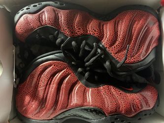 Nike foamposite cracked lava size 9