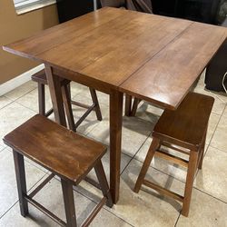 Wooden Extendable Table With Stools