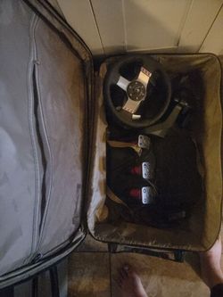 Wheel gaming set up with pedals