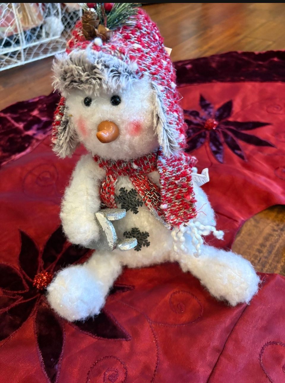 πVelvet Christmas Tree Skirt And Snowman βοΈ