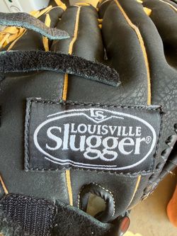 Louisville Slugger glove