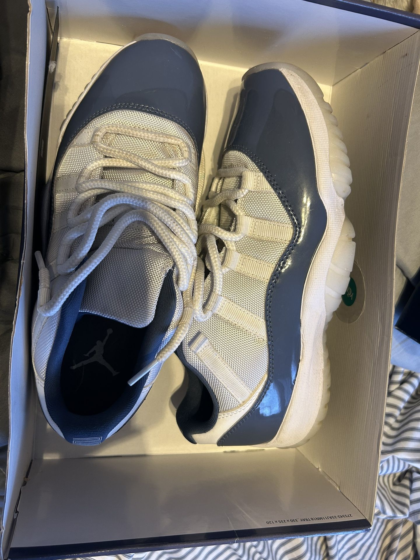 Jordan 11 Retro Low “Diffused Blue”