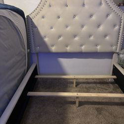 Full bed Frame With Mattress 