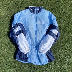 Nike Windbreaker⚪️🔥 size Large in Kids for 20$‼️‼️