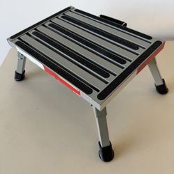 Safety RV. Step